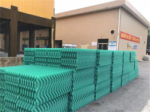 典型的玻璃钢冷却塔组件介绍,玻璃钢冷却风机